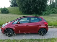 Gebraucht Kia Venga Edition 7 90 PS (66 kW) 2012 Rot Kleinwagen