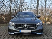 Gebraucht Mercedes E400 330 PS (242 kW) 2023 Grau Kombi