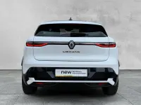 Gebraucht Renault Megane E-Tech Equilibre 96 kW (131 PS) 2023 Weiß Limousine