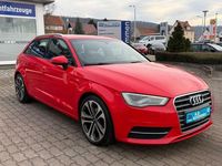 Gebraucht Audi A3 S-Line 135 PS (99 kW) 2015 Rot Limousine