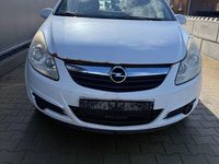 Gebraucht Opel Corsa Selection 80 PS (58 kW) 2009 Weiß Kleinwagen
