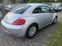 Gebraucht VW Beetle Basis 105 PS (77 kW) 2012 Silber Kleinwagen