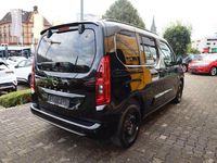 Gebraucht Opel Combo Life 131 PS (96 kW) 2024 Schwarz Van / Kleinbus