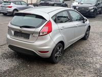 Gebraucht Ford Fiesta Titanium 75 PS (55 kW) 2014 Silber Kleinwagen