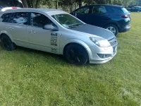 Gebraucht Opel Astra 140 PS (102 kW) 2008 Silber Kombi