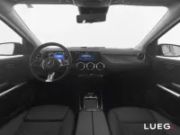 Gebraucht Mercedes B200 Progressive 150 PS (110 kW) 2024 Grau Van / Kleinbus