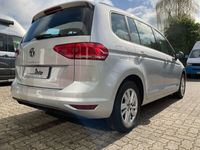 gebraucht VW Touran Touran Comfortline1.5 TSI PDC ACC Navi 7 Sitzer Sitzhzg GJR