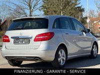 Gebraucht Mercedes B200 156 PS (114 kW) 2013 Silber Van / Kleinbus