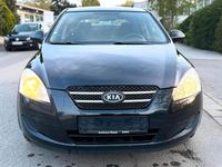 Gebraucht Kia Ceed 109 PS (80 kW) 2009 Schwarz Kleinwagen