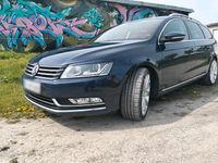 Gebraucht VW Passat R 299 PS (219 kW) 2011 Blau Kombi