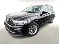 Gebraucht VW Tiguan Life 150 PS (110 kW) 2021 Schwarz metallic SUV