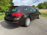 Gebraucht Opel Astra Selection 120 PS (88 kW) 2012 Braun Kombi