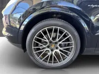 Używany Porsche Cayenne 462 KM (339 kW) 2021 Niebieski SUV