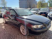 Second-hand Volvo S60 163 CP (119 kW) 2003 Negru Berlinǎ