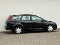 Second-hand Ford Focus Trend 101 CP (74 kW) 2006 Negru Break