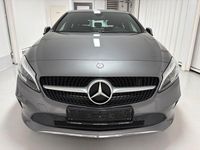 Gebraucht Mercedes A200 156 PS (114 kW) 2016 Grau Limousine