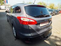 Usata Ford Focus 116 CV (85 kW) 2011 Grigio Station wagon