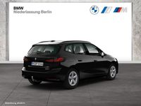 Gebraucht BMW 220 Active Tourer 156 PS (114 kW) 2025 Schwarz Van / Kleinbus