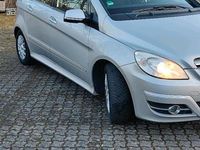Gebraucht Mercedes B170 115 PS (84 kW) 2008 Silber Van / Kleinbus