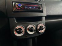 Gebraucht Mitsubishi Colt 75 PS (55 kW) 2009 Weiß Kleinwagen