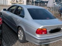 Gebraucht BMW 523 170 PS (125 kW) 1998 Silber Limousine