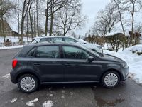 Gebraucht VW Polo 60 PS (44 kW) 2015 Grau Kleinwagen