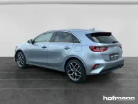 Używany Kia Ceed 140 KM (102 kW) 2025 Srebrny Hatchback