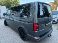 Gebraucht VW Multivan 204 PS (150 kW) 2022 Indiumgrau Van / Kleinbus