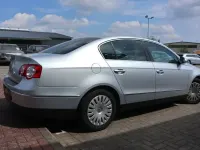 Second-hand VW Passat Highline 150 CP (110 kW) 2005 Argintiu Berlinǎ