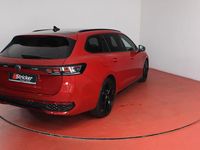 Gebraucht VW Passat R-line 265 PS (194 kW) 2025 Chilirot metallic (metallic) Kombi