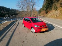 Gebraucht VW up! 60 PS (44 kW) 2019 Rot Kleinwagen