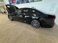 Gebraucht Audi A8 Ambiente 286 PS (210 kW) 2022 Schwarz Limousine