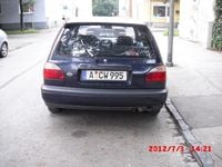 Gebraucht Nissan Sunny 75 PS (55 kW) 1992 Blau Kleinwagen