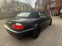 Gebraucht BMW 320 Cabriolet 170 PS (125 kW) 2005 Schwarz Cabrio