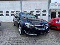 Gebraucht Opel Insignia 140 PS (102 kW) 2013 Schwarz Kombi