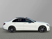 Gebraucht Mercedes E220 AMG 194 PS (142 kW) 2016 Weiß Limousine