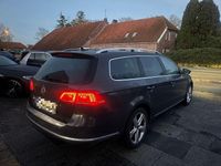 Gebraucht VW Passat Highline 140 PS (102 kW) 2011 Grau Kombi
