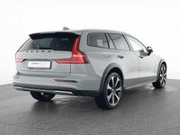 Gebraucht Volvo V60 CC 145 PS (106 kW) 2024 Kombi
