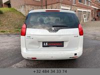Gebraucht Peugeot 5008 120 PS (88 kW) 2015 Weiß Van / Kleinbus