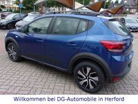 Neu Dacia Sandero Expression 91 PS (66 kW) 2025 Blau Kleinwagen