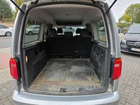 Gebraucht VW Caddy Maxi 102 PS (75 kW) 2018 Silber Van / Kleinbus