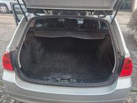Gebraucht BMW 320 150 PS (110 kW) 2005 Silber Kombi