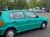 Second-hand VW Polo 58 CP (42 kW) 1999 Verde Hatchback
