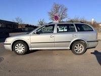 Gebraucht Skoda Octavia Tour 101 PS (74 kW) 2005 Silber Kombi