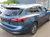 Gebraucht Ford Focus Titanium 125 PS (91 kW) 2022 Chromablau metallic Kombi