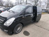 Gebraucht Hyundai H-1 Premium 170 PS (125 kW) 2012 Schwarz Van / Kleinbus