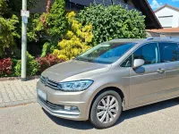 Gebraucht VW Touran Highline 150 PS (110 kW) 2017 Beige Van / Kleinbus