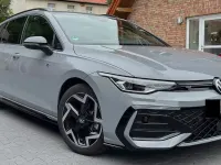 Gebraucht VW Golf VIII R-line 150 PS (110 kW) 2025 Grau Kombi
