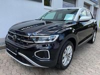 Gebraucht VW T-Roc Style 150 PS (110 kW) 2023 Deep black perleffekt / dach w SUV