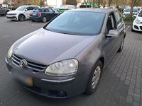 Gebraucht VW Golf V 105 PS (77 kW) 2007 Silber Limousine